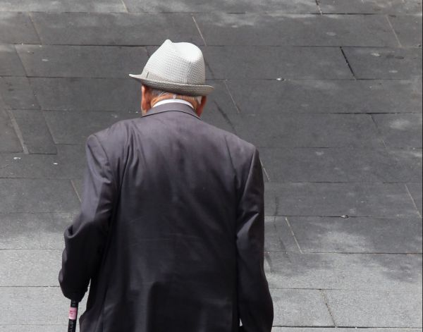 ניסו לשדוד קשיש בן 70 ונתפסו על חם