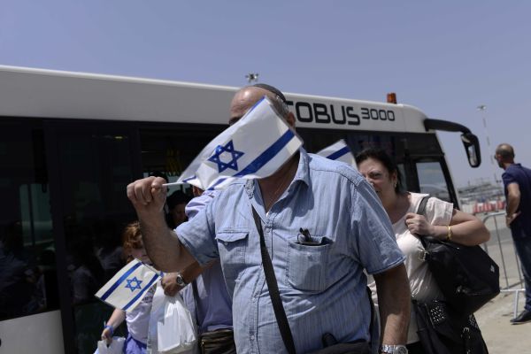 משרד הפנים מבהיר: "נפלו אי דיוקים בנתוני העולים"