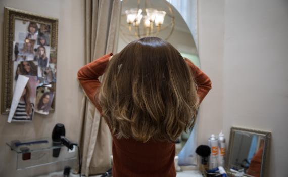 משרד הבריאות מזהיר: אלו מוצרי החלקת שיער ללא רישיון