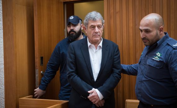 מיקי גנור וצ'יני יואשמו בשוחד, שמרון בהלבנת הון