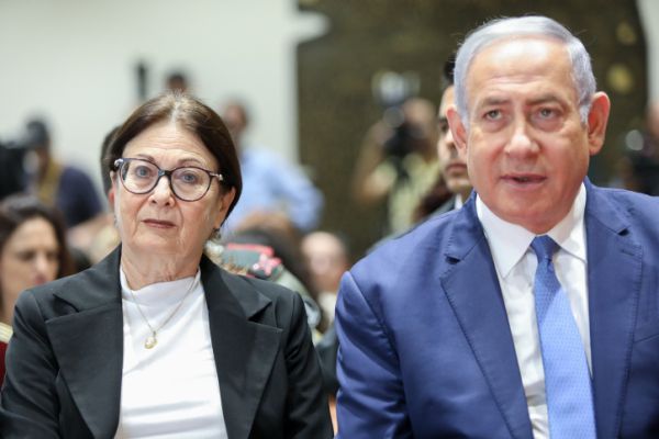 נתניהו: העם יחליט מי ינהיג אותו, לא בג"ץ