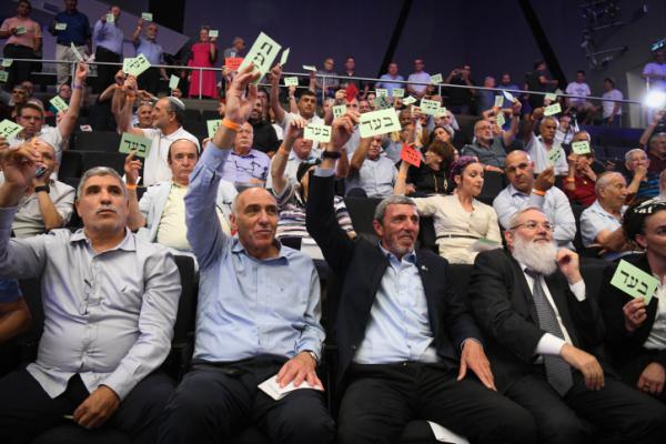 רק אל תמכרו לנו סיפורים ש"פריימריז לא ריאליים"