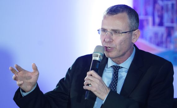 "התהליך שמנהלת מערכת המשפט דומה לאיראן"