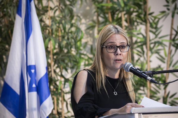 מכה לבנט: פורשי 'זהות' הקימו מפלגה עצמאית