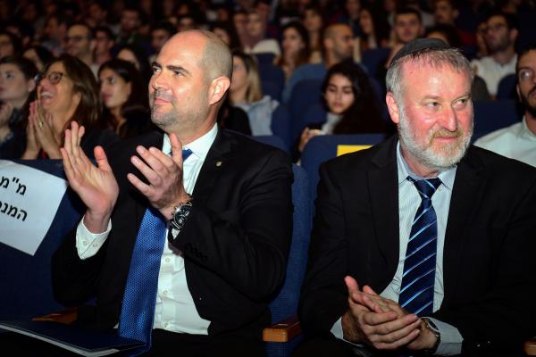 מנדלבליט טירפד את המינוי של השר אוחנה