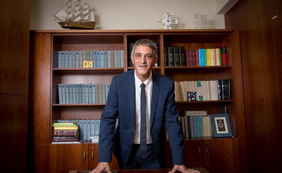 לשכת עורכי הדין מצטרפת לעתירתם של יועצי נתניהו