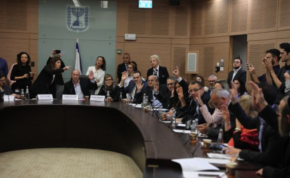 פיזור הכנסת יצא לדרך | משחקי האשמות נמשכים