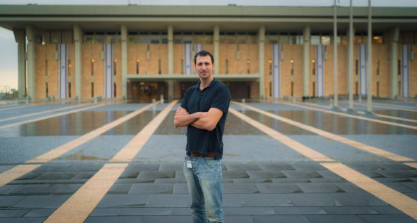 השופט: פוסטים שהמדינה מחקה בסתר יחשפו