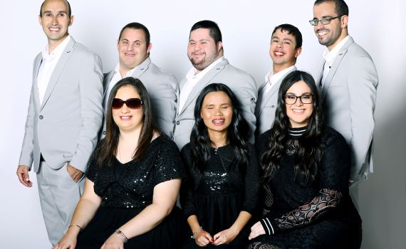 כבוד: זה השיר שבחרה שלוה לבצע בפני הנשיא טראמפ