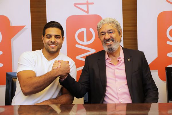 שגיא מוקי חתם על הסכם חסות עם אקספון