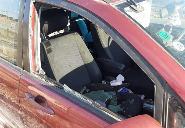 ישראלי נפצע מזריקת אבנים בדרום הר חברון, מצבו קל