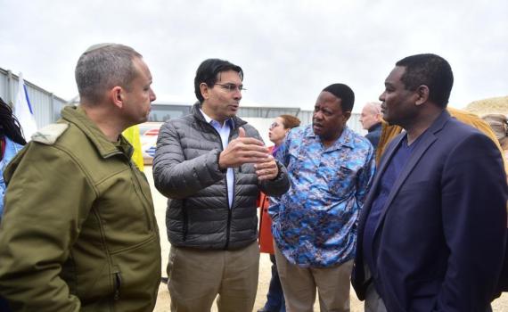 שגרירי או״ם ביקרו בגזרה הדרומית ובכיפת ברזל