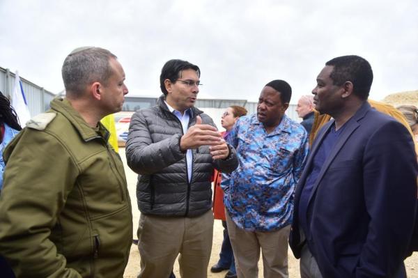 שגרירי או״ם ביקרו בגזרה הדרומית ובכיפת ברזל