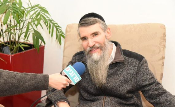 פריד לסרוגים: "מקווה לעלות לישראל בקרוב"