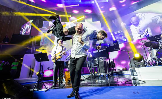 צפו: יונתן רזאל הפתיע את בצלאל סמוטריץ'