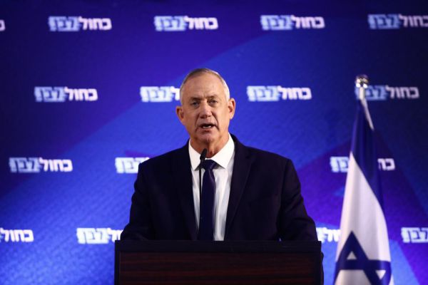 גנץ: נאשם לא יכול לקבל את המנדט להרכבת הממשלה