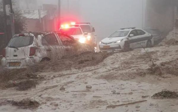 חשש לחייו: נער רכב על טרקטורון – ונסחף בזרם