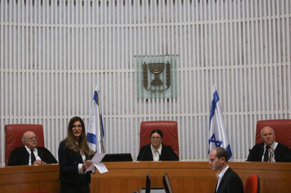 הסכמה לדחיית מינוי בכירים – בניגוד להודעות לבג"ץ