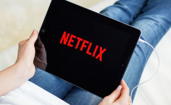 אפקט הקורונה: זינוק בצפייה באתרי הסטרימינג