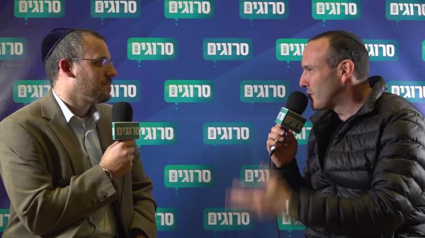 שי אברמסון: "אני זמר, לא רק חזן"