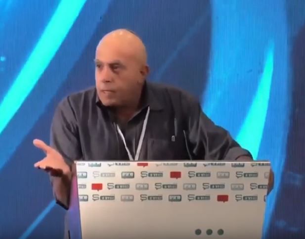 כפי שפורסם לראשונה בסרוגים: אלי יוסף רץ לכנסת