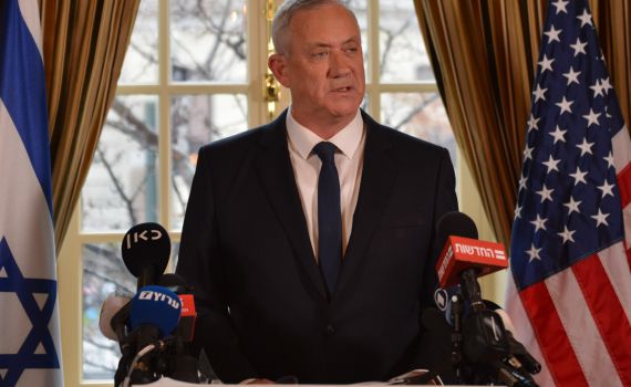 גנץ: "נתניהו הולך למשפט – חייבים להתקדם"