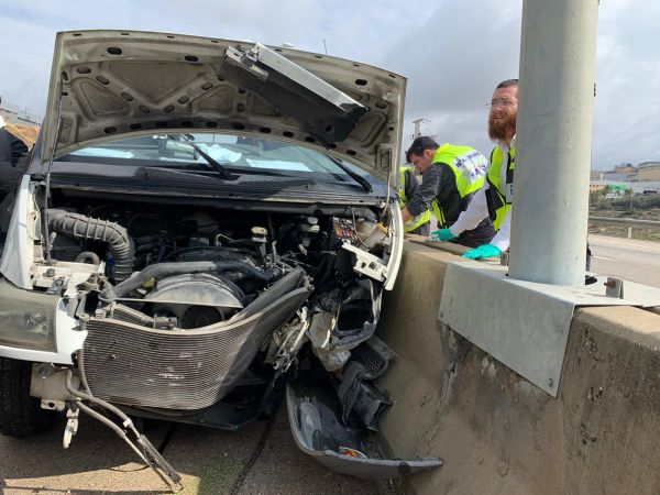 מתנדב זק"א בן 50 נהרג בתאונה ליד פדואל