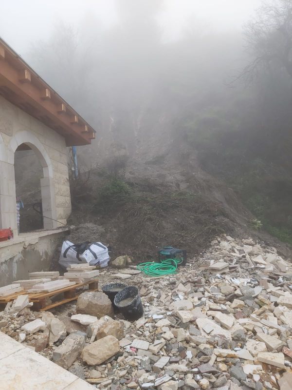 בית העלמין העתיק בצפת: ההר נסחף על מקווה האר"י