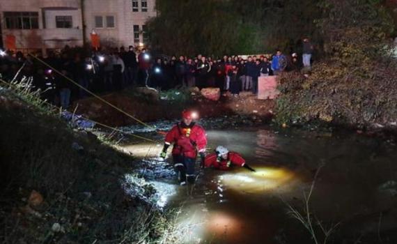 לאחר שעות של חיפושים: ילד בן 8 נמצא מת בבור מים