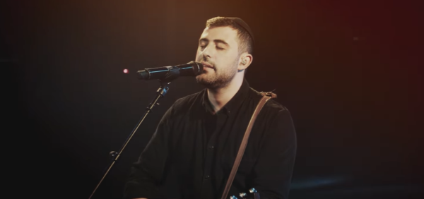 צפו: ישי ריבו ואלדד ציטרין בביצוע מרהיב ללהיט האהוב