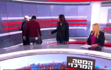 צפו: אביגדור ליברמן בהערה מכוערת למירי רגב