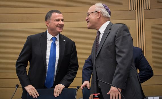 השופט ניל הנדל הגדיל ל- 5000 את פקחי הבחירות