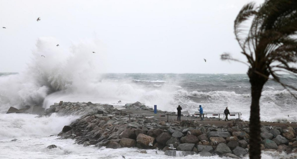 לא רק בישראל סוער: 4 הרוגים בסופה במזרח ספרד