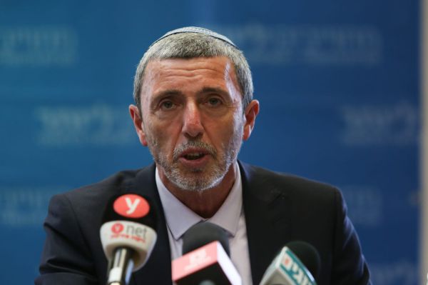 הרב רפי פרץ נכנס לבידוד: "מרגיש טוב"