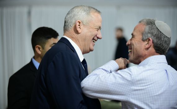 בכחול לבן הגיבו לשקד: "ממחישה את הצעת ימינה"