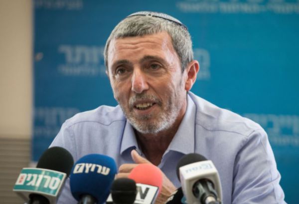 ללמוד ממשה גפני: 5 הערות על סערת הרב פרץ