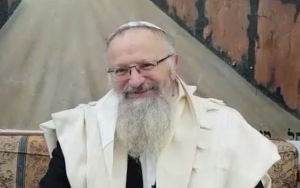 יום ראשון של דף יומי: עצה מיוחדת להצליח בלימוד. צפו