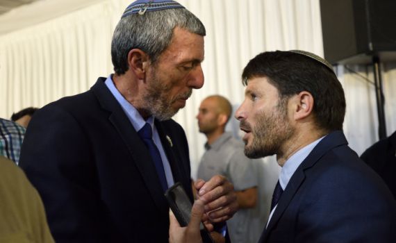 "הרב רפי וסמוטריץ' הורסים את הגוש ואת ארץ ישראל"