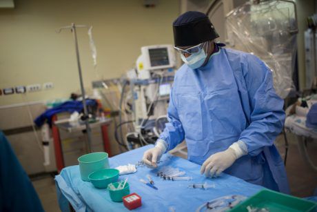 הקרבן ה- 18: בן שנה נפטר ממחלת השפעת