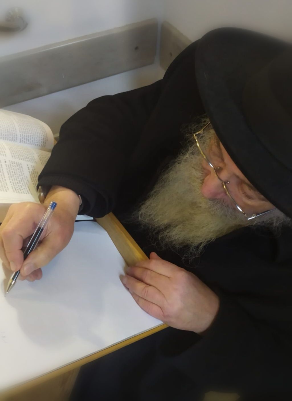 "ההוראה שמפיצים בשמי בקהילת הרב טל- שקר"