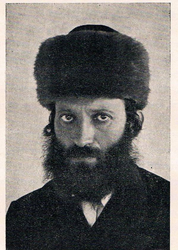 הסברים שגויים לפסקים של מרן הרב קוק