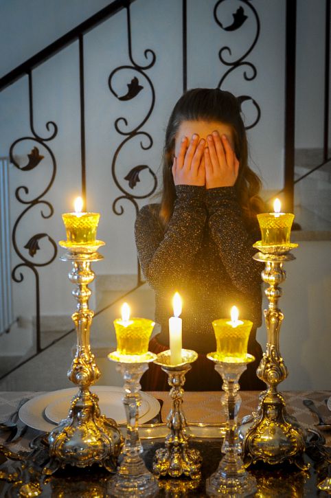 פרשת שמות| מתי נכנסת ומתי יוצאת שבת?