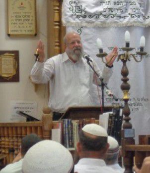 במלאות שנה לפטירתו: זוכרים את הרב אלישע. צפו