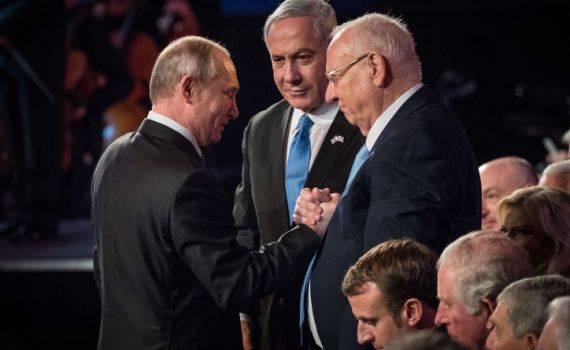 עמית סגל תוקף: שטיח אדום בפני ראש ארגון חוטפים