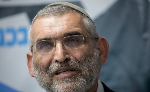 בקבוק המים לא שייך לרב רפי/תגובה לרב עמיחי גורדין