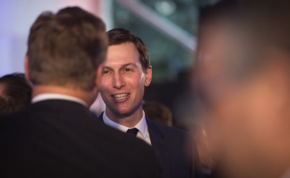 החתן של טראמפ זרק את ישראל מתחת לאוטובוס / דעה