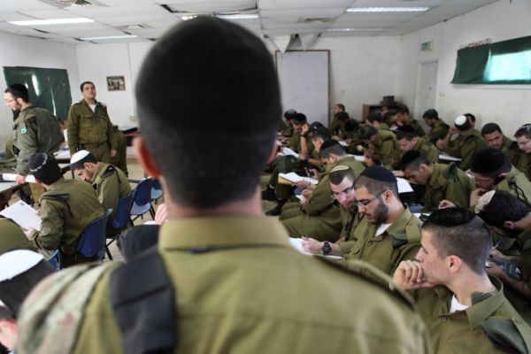הקצין חושף: כך זייפתי נתוני גיוס של חרדים