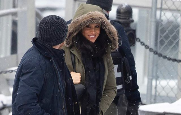 נפרדת מהסטייל המלכותי? מייגן חוזרת ללוק הישן והמוכר