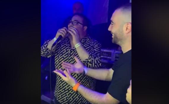 גדול: כך הגיב עומר אדם כשפגש את החיקוי שלו. צפו