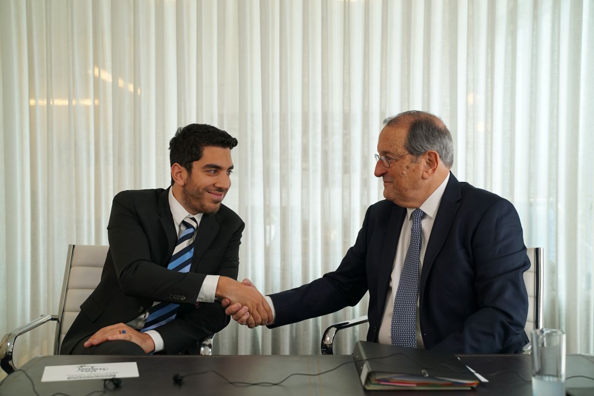 "האנושיות של עו"ד אלי זהר ז"ל בלטה בכל רגע"